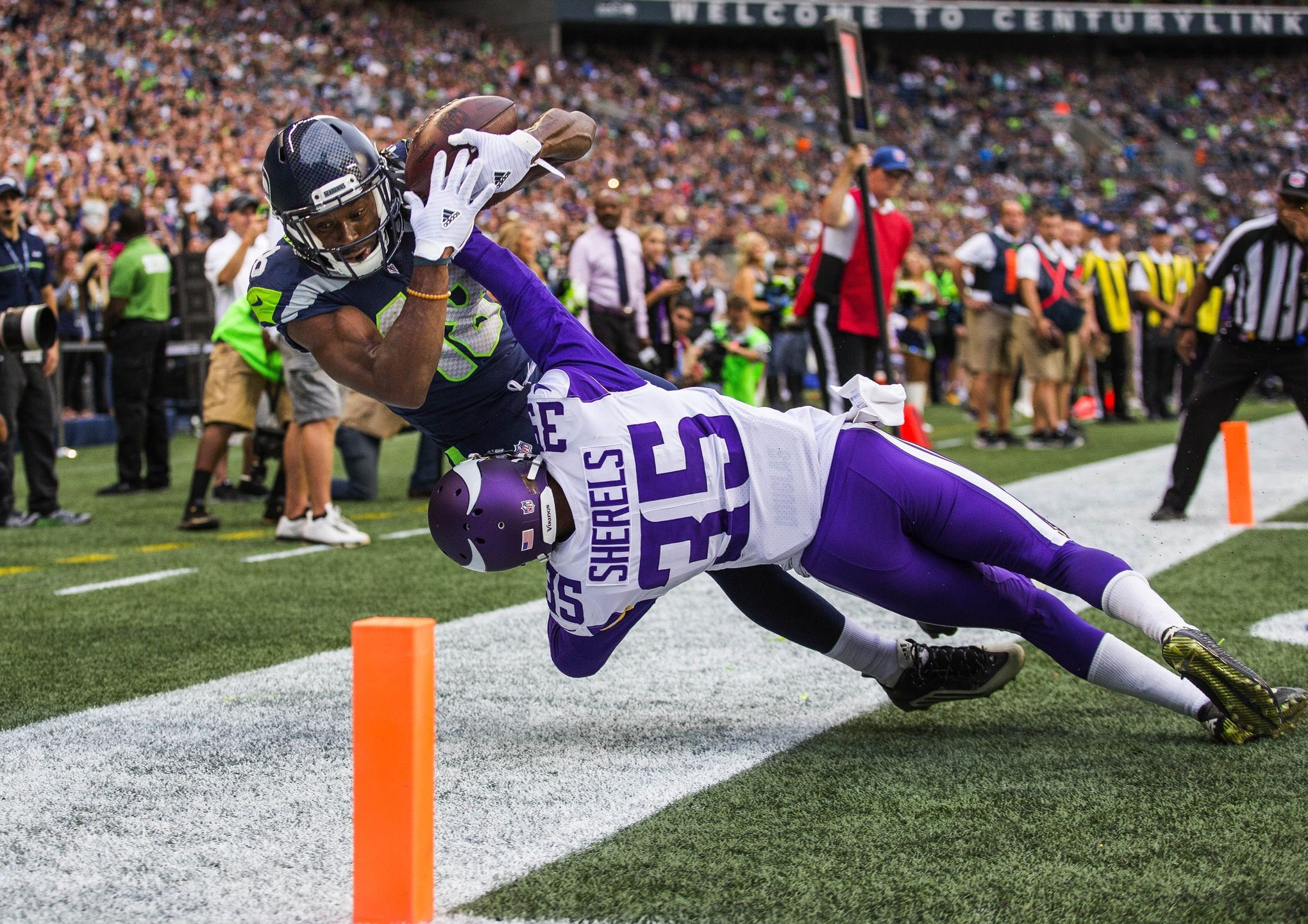 Seahawks vs. Vikings Preseason: Rookies Help Lift Seattle Over Minnesota-  Live Updates - Sports Illustrated Seattle Seahawks News, Analysis and More