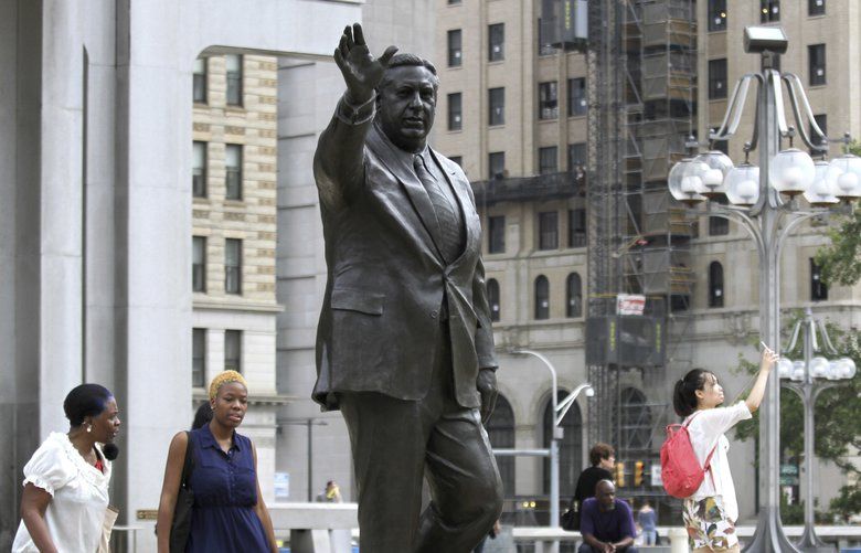 Historians warn against rushing to take down statues The Seattle Times