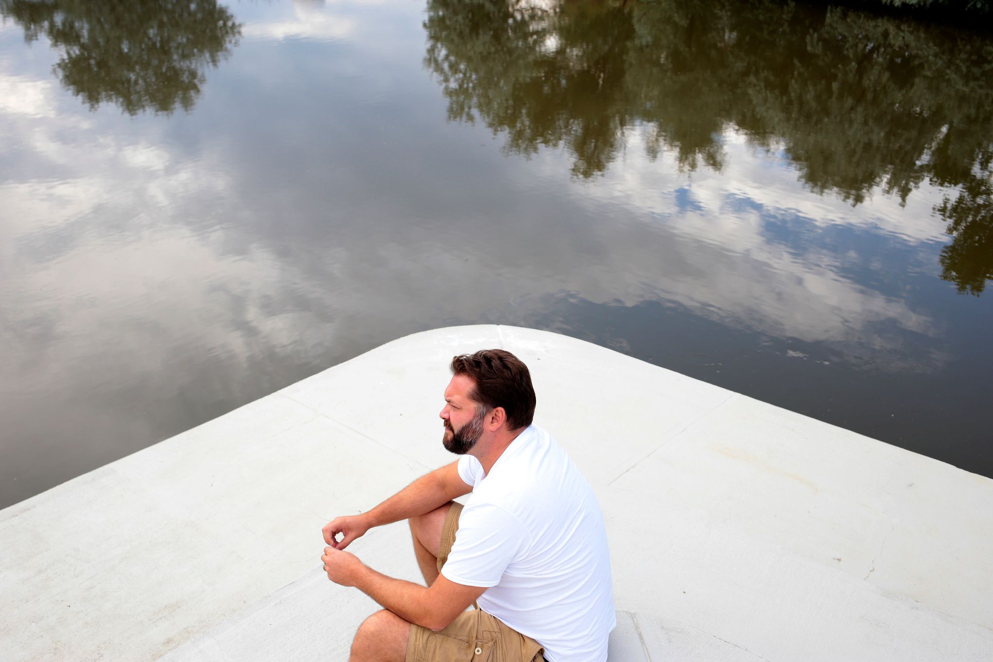 Identity thieves hijack cellphone accounts to go after virtual currency |  The Seattle Times