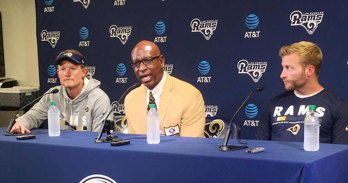 Eric Dickerson signs 1-day deal to retire with the LA Rams