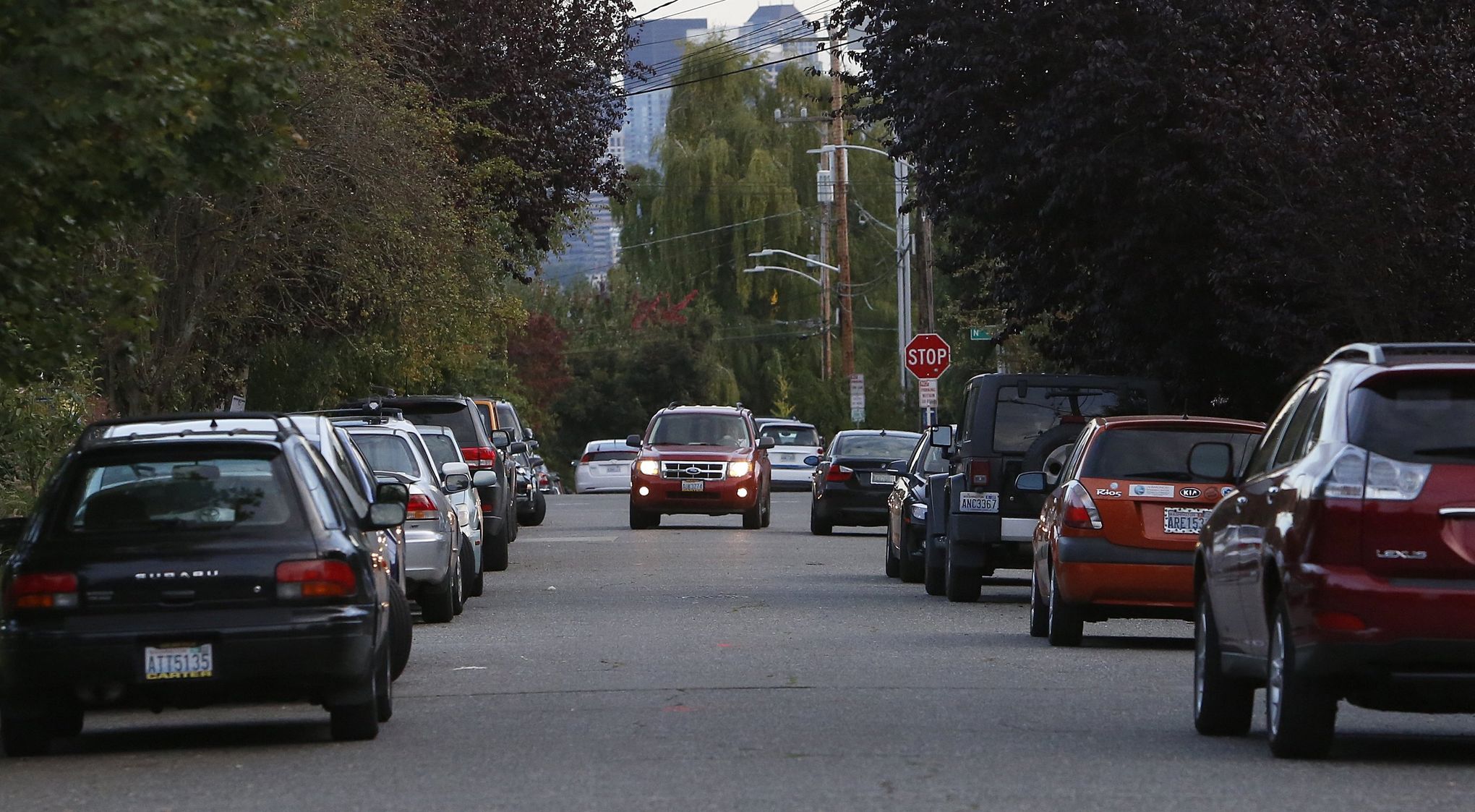 The 72-Hour Parking Ordinance and Unlicensed Dealers