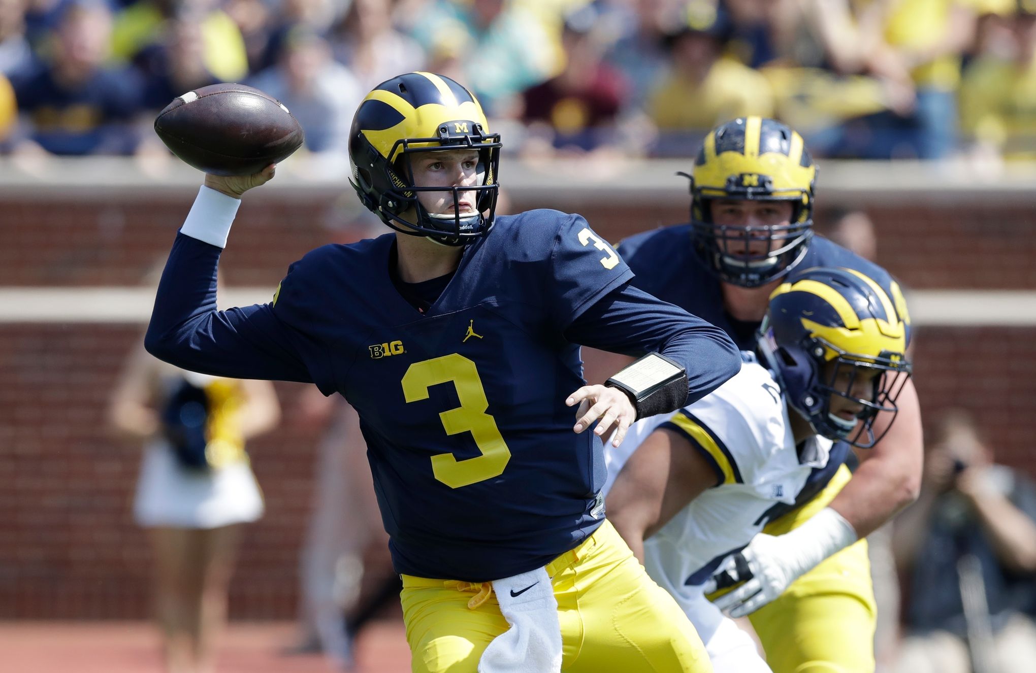 Tyrone Wheatley follows Jim Harbaugh back to Michigan as running