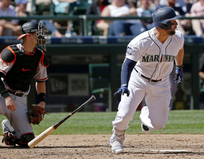 Orioles 'Turn Back the Clock' to beat Mariners, 8-4, and end season