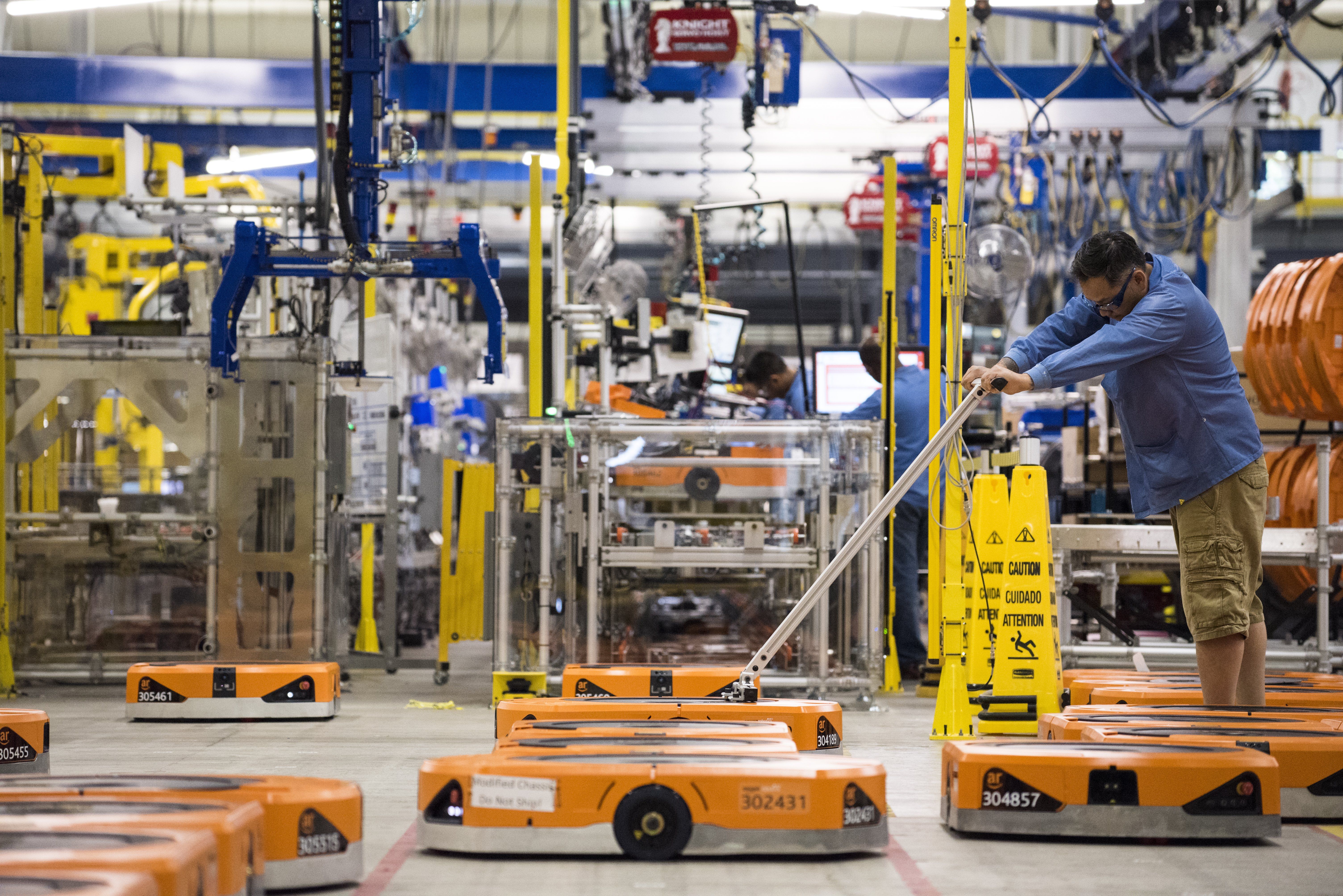 Amazon robots at sales work