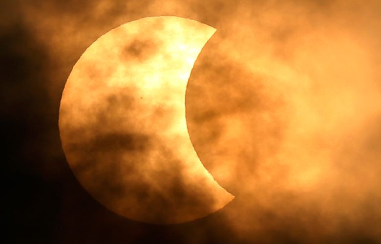Your guide to enjoying the eclipse from Seattle The Seattle Times