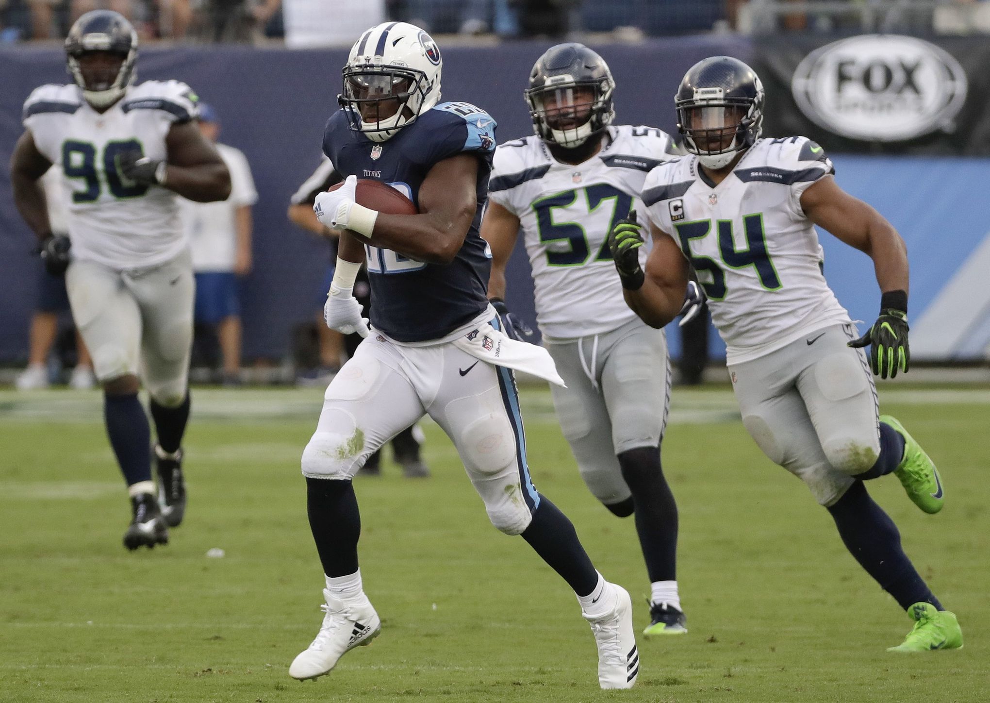 RECAP: Titans run past the Seahawks, 33-27 - Music City Miracles