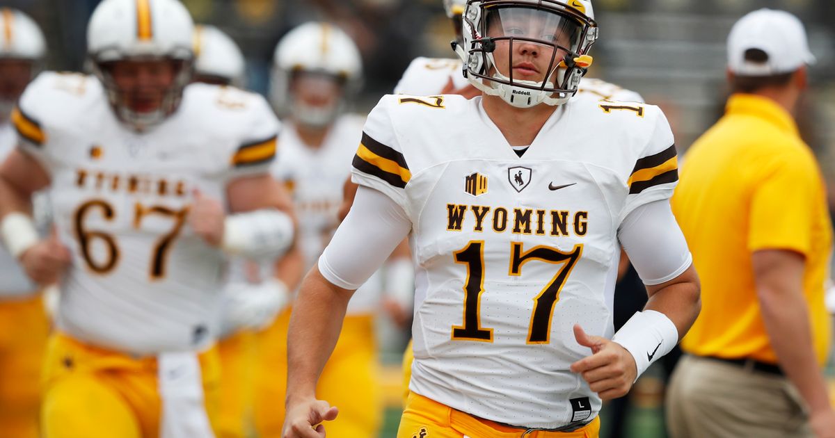 Evaluating Josh Allen's Draft Stock and Preparing him for the NFL Draft 