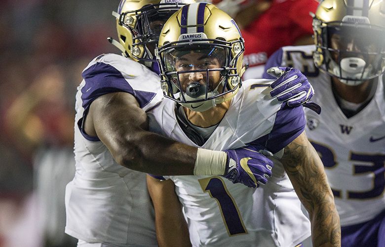 Cornerback Byron Murphy already taking over playmaker role for Huskies