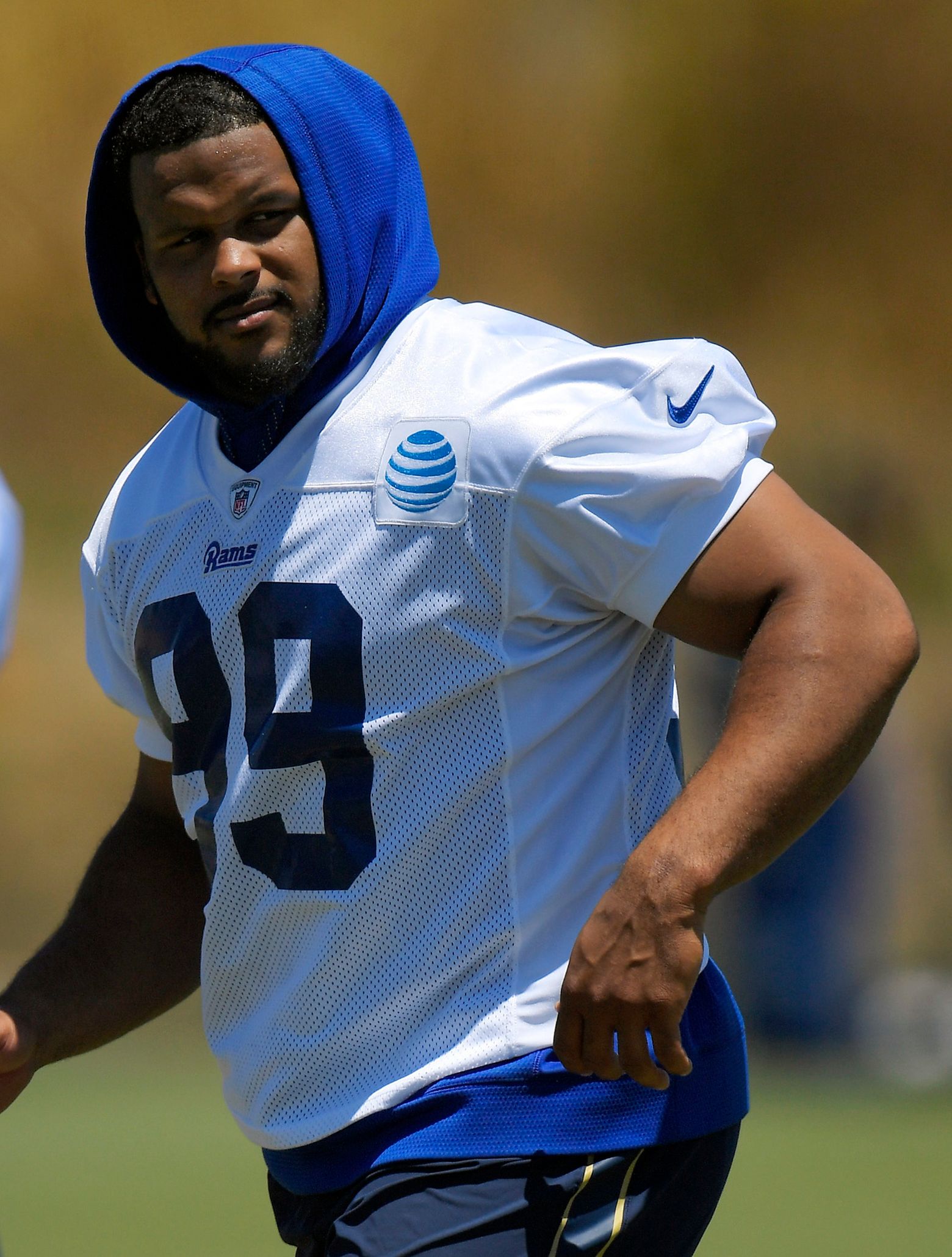 Aaron Donald and Rams agree on record NFL contract for non-QB