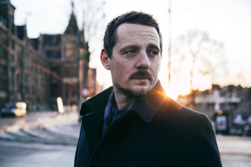 Sturgill Simpson appears at Marymoor Park on Sept. 30. (Reto Sterchi)