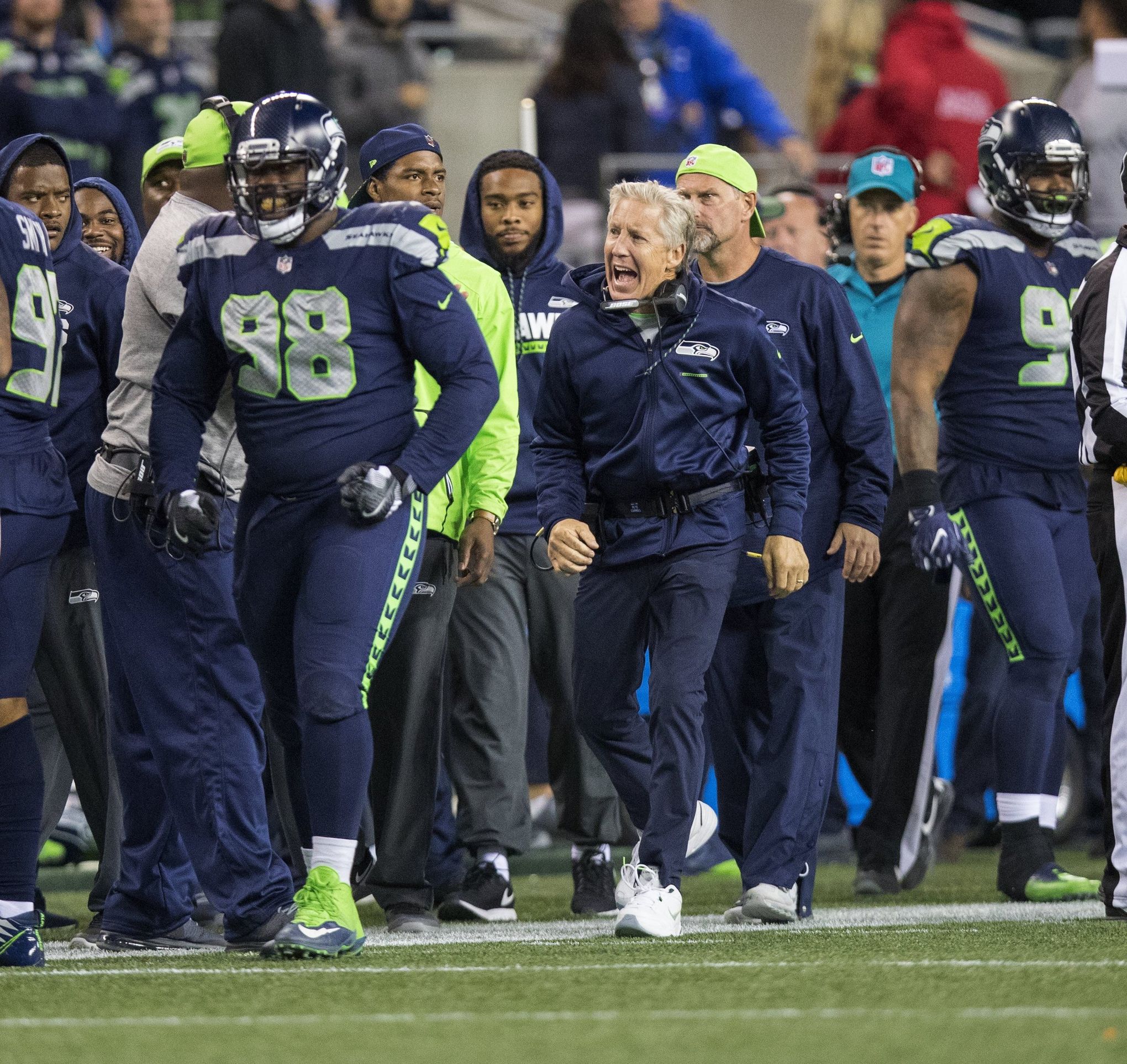 Reports: Seahawks decline to tender DT Garrison Smith, LB Christian French,  get a visit from DE Derrick Shelby