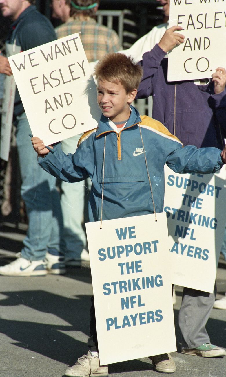 OPINION, Labor Day Throwback: Remembering the 1987 NFL Strike and the  'Seattle Sub-Hawks'