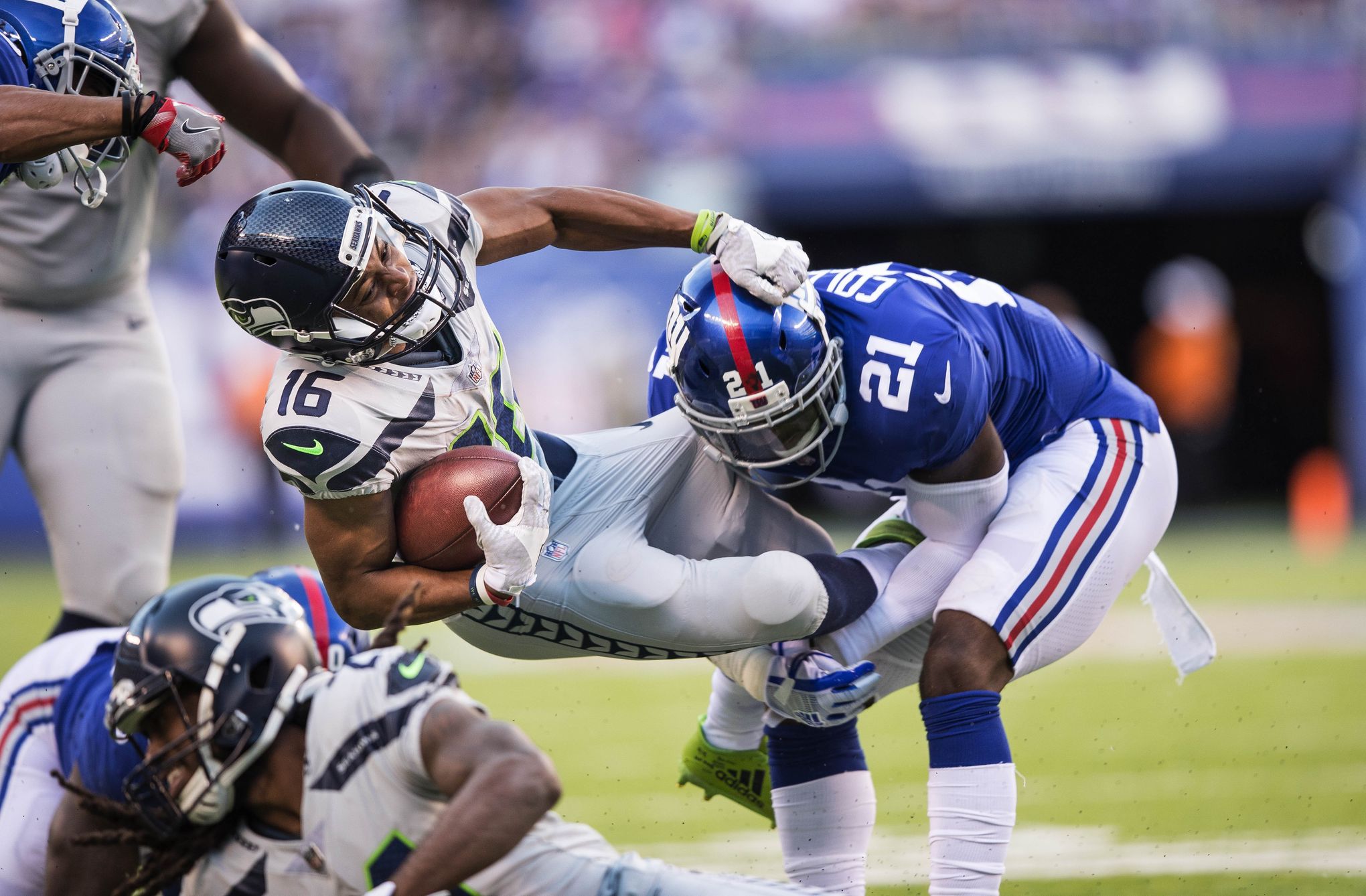 NY Giants season in toilet after defense is embarrassed by Seahawks running  game – New York Daily News