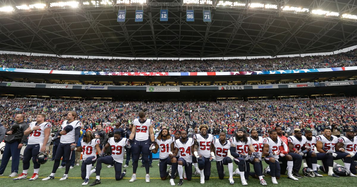 Most of NFL's Houston Texans Kneel During Anthem After Owner's Remark