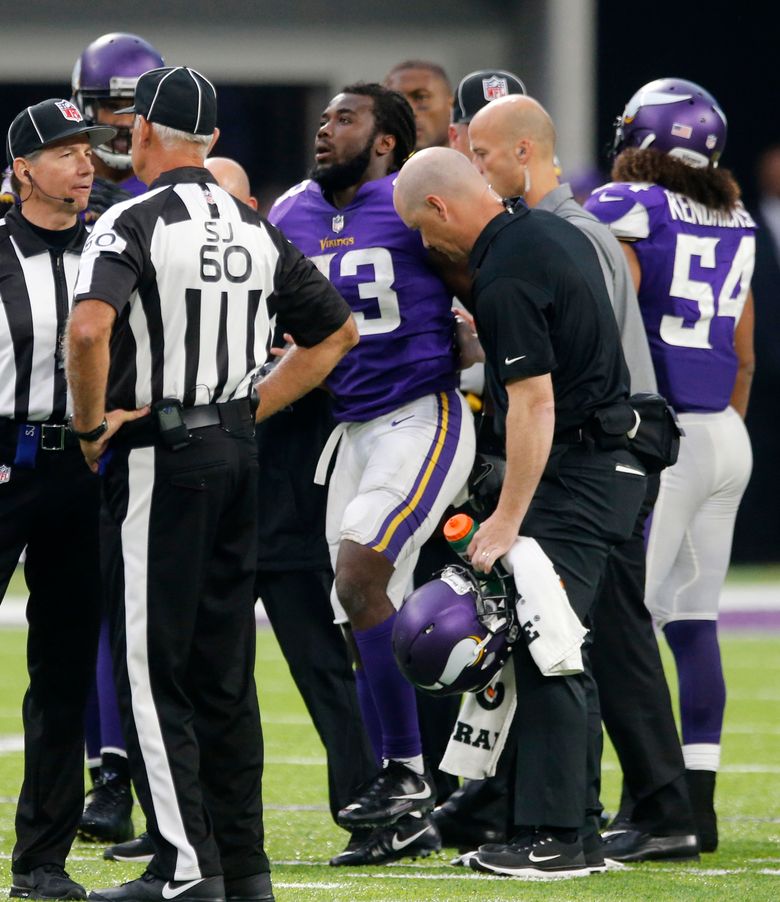 Vikings' Cook out with injured shoulder on fumble vs. Lions