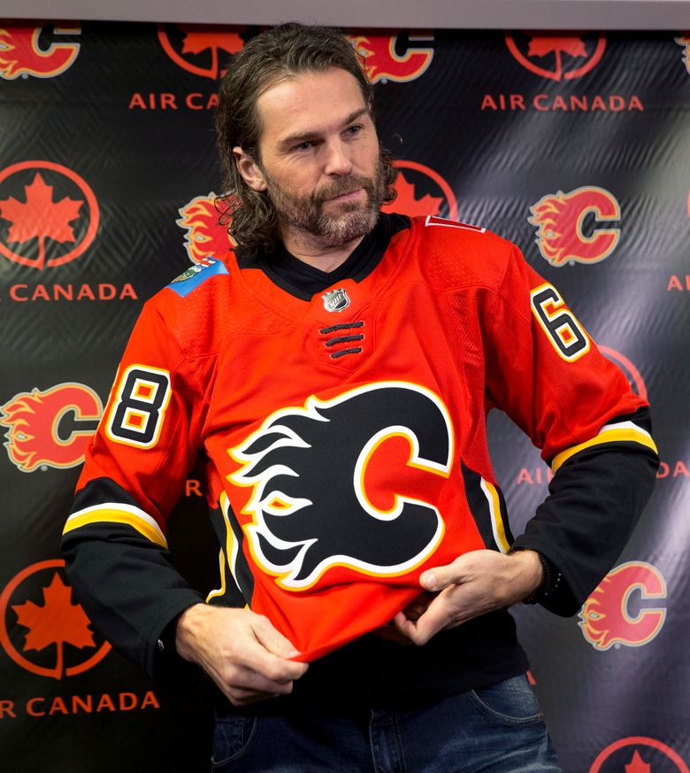 Jaromir Jagr Signs With the Calgary Flames - Last Word On Hockey