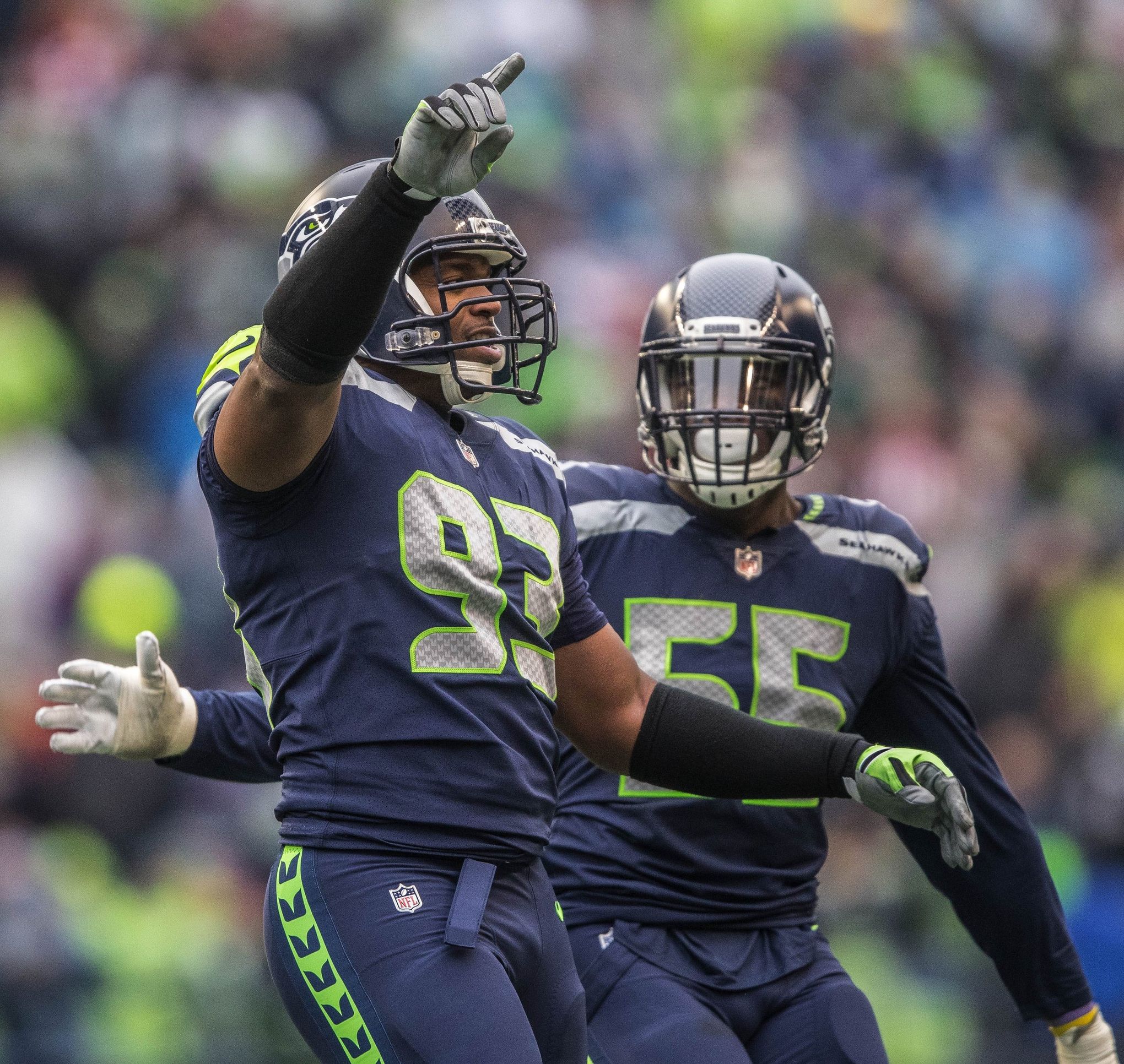 Seahawks waive Dwight Freeney after just four games - Field Gulls