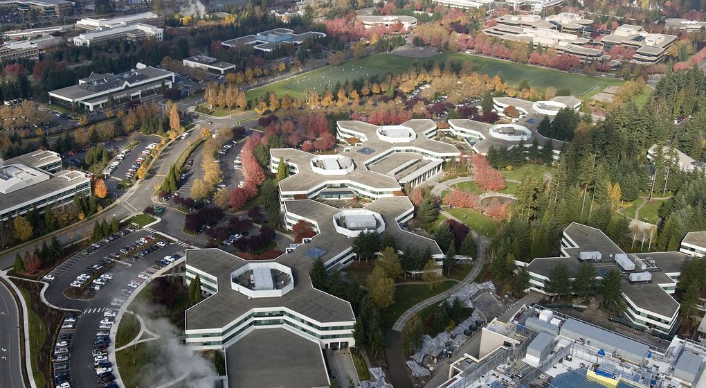 An aerial view of the Microsoft campus and X buildings in 2007. (Mike Siegel / The Seattle Times)