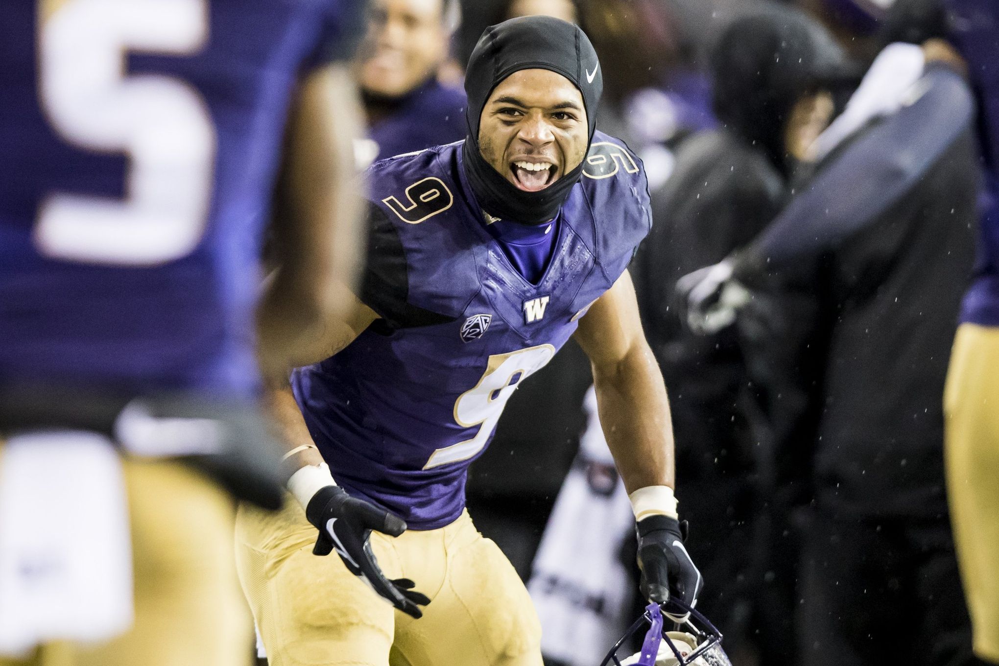 Week 10 bowl projections: Pac-12's playoff hopes lie solely on the Huskies