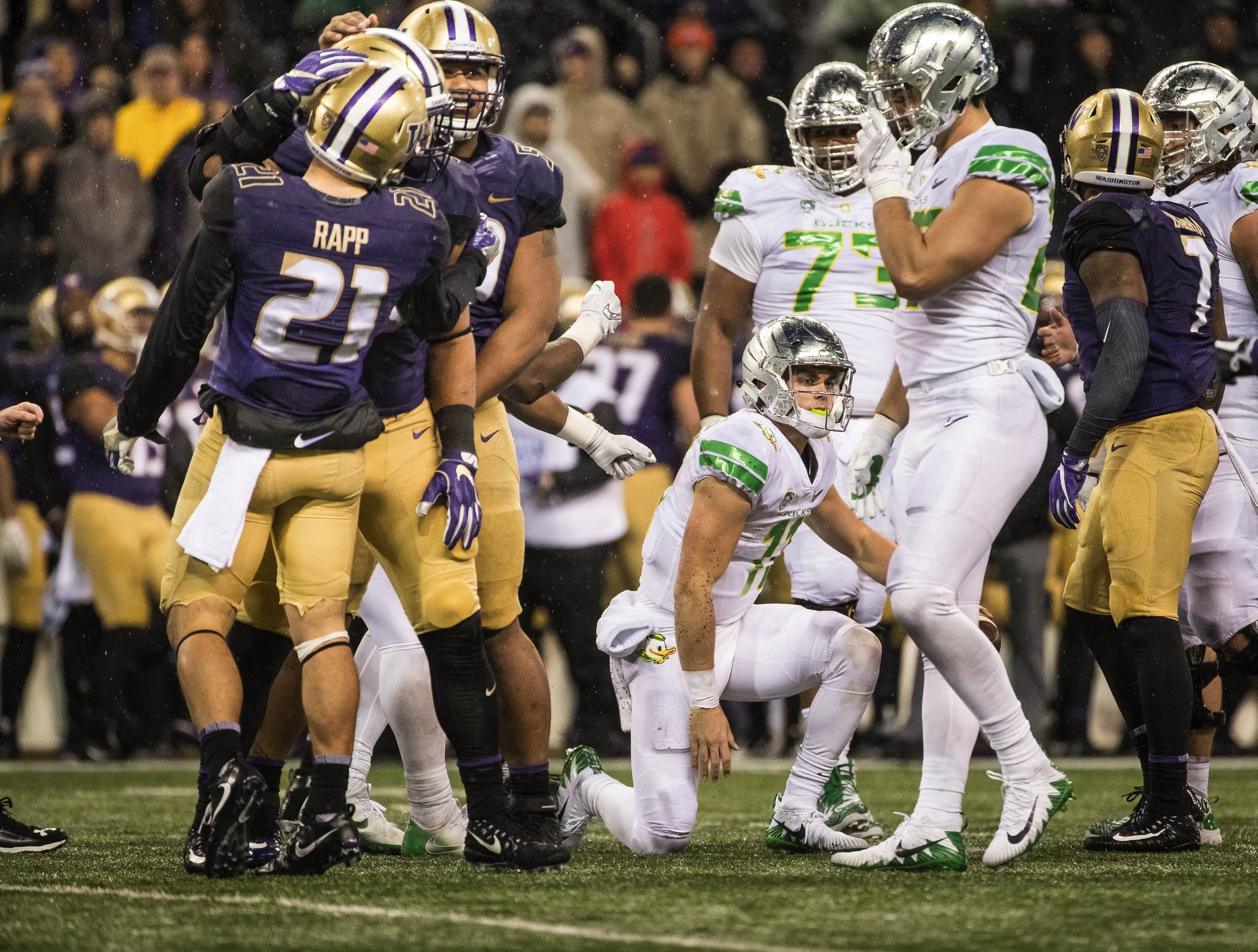 Oregon QB Justin Herbert could return from broken collarbone to