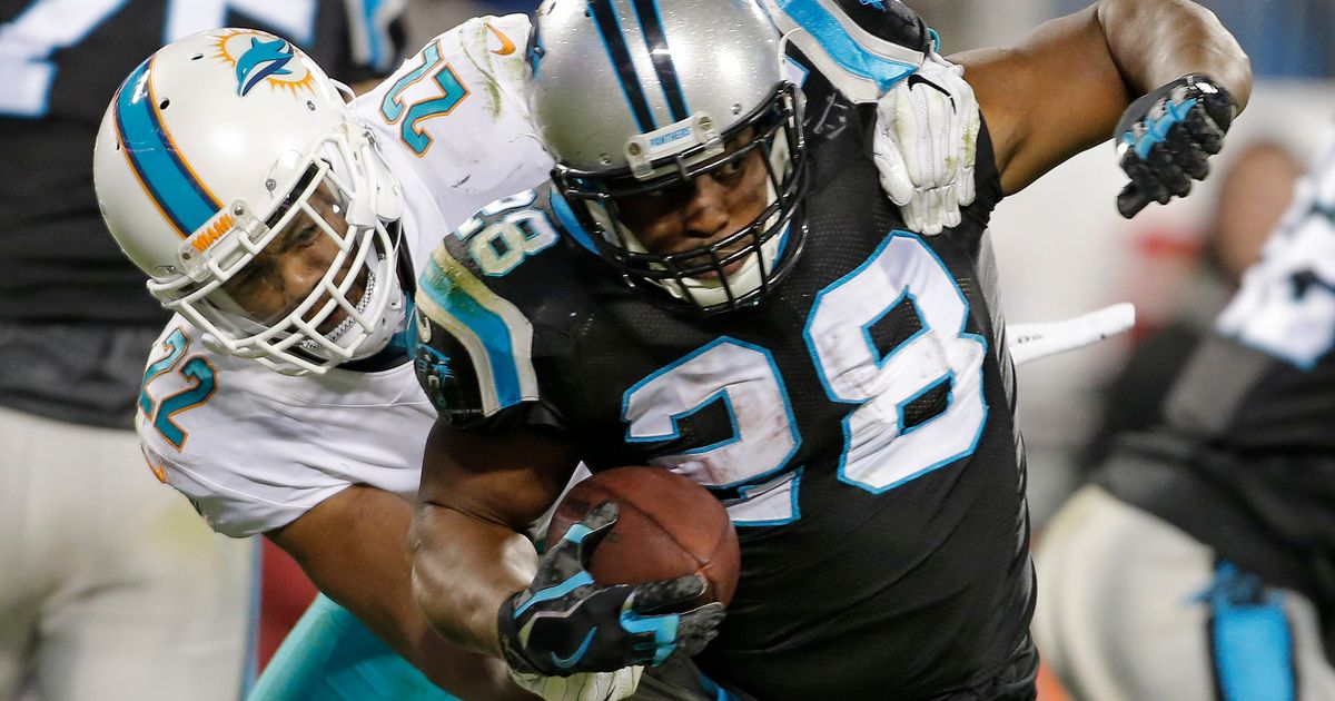 Panthers' Jonathan Stewart in familiar role on sideline