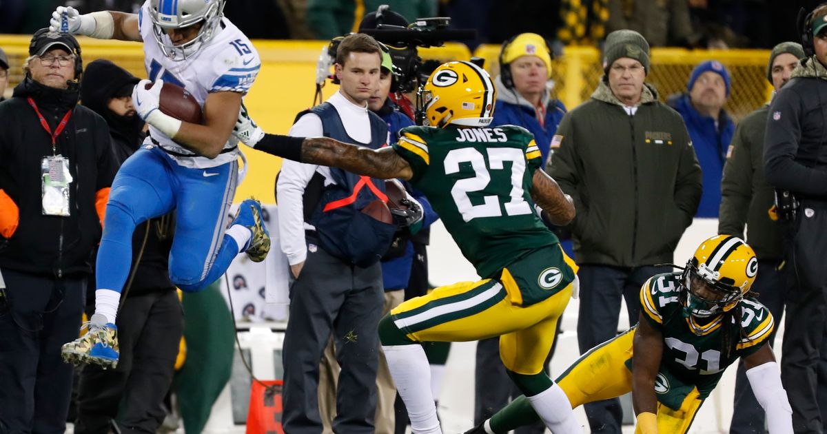 Lions snap 3-game skid in 30-17 win over struggling Packers