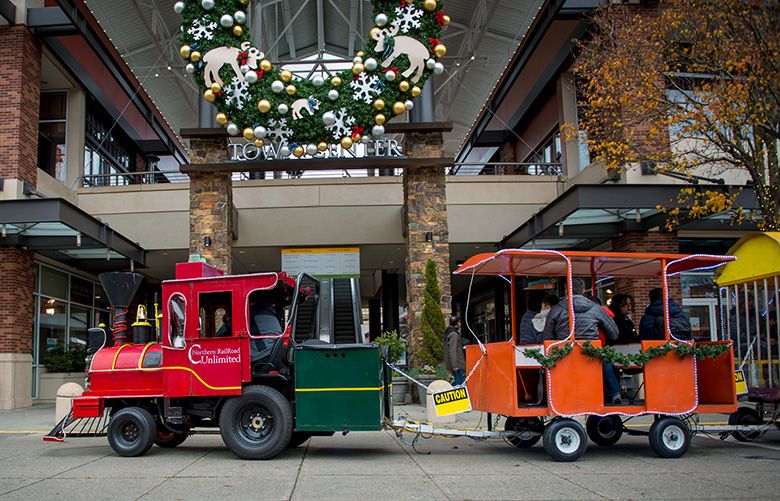 5 ways shopping in person adds to your holiday cheer The Seattle Times