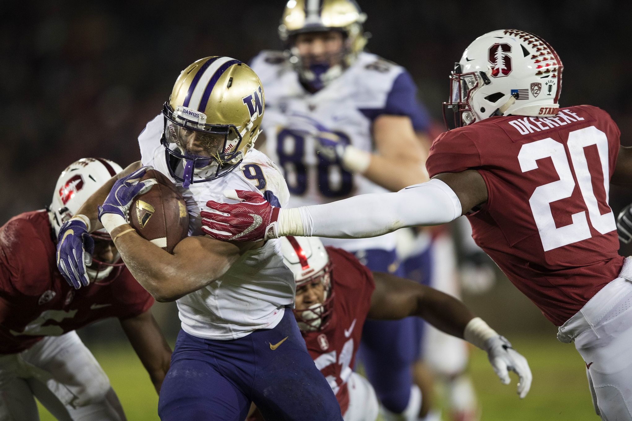 Oregon QB Justin Herbert could return from broken collarbone to start vs.  Huskies