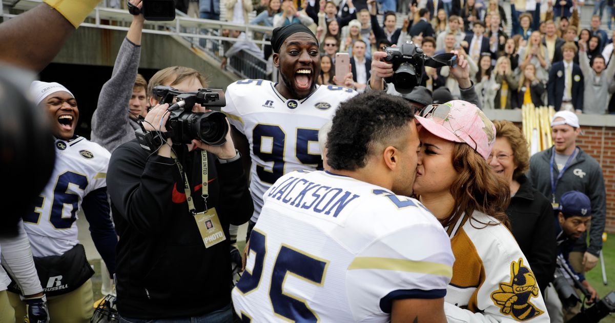 Ian Book's girlfriend celebrated NFL debut before Saints loss