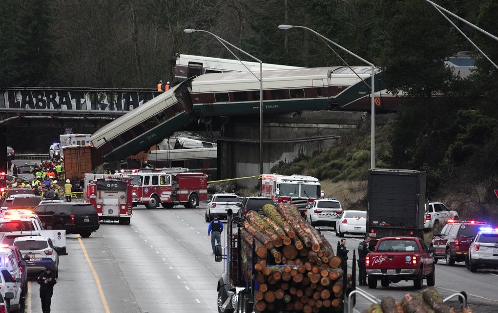 Eagle Scout rushed to help, comfort victims of Washington Amtrak crash