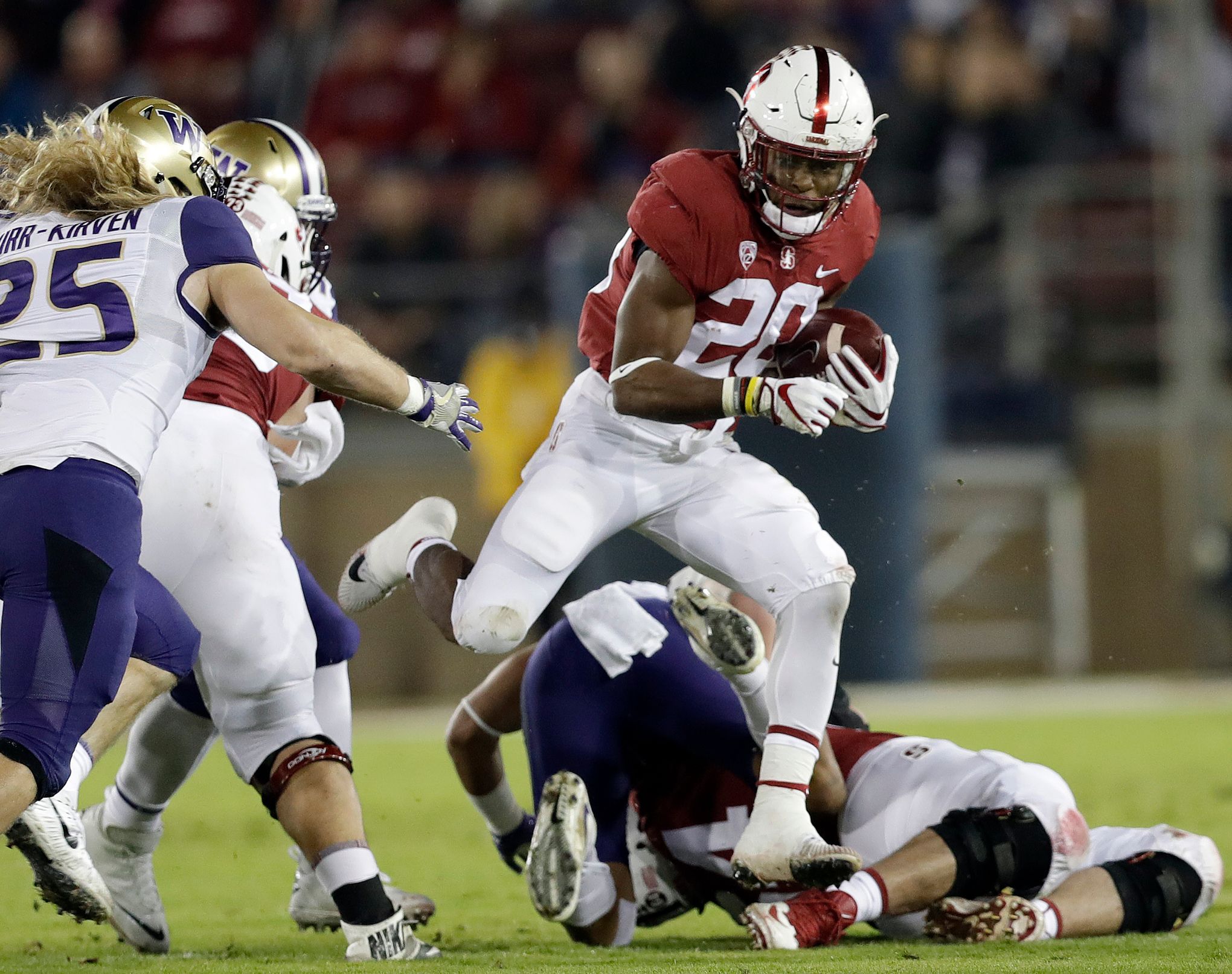 Lamar Jackson voted AP college football Player of the Year – The Denver Post