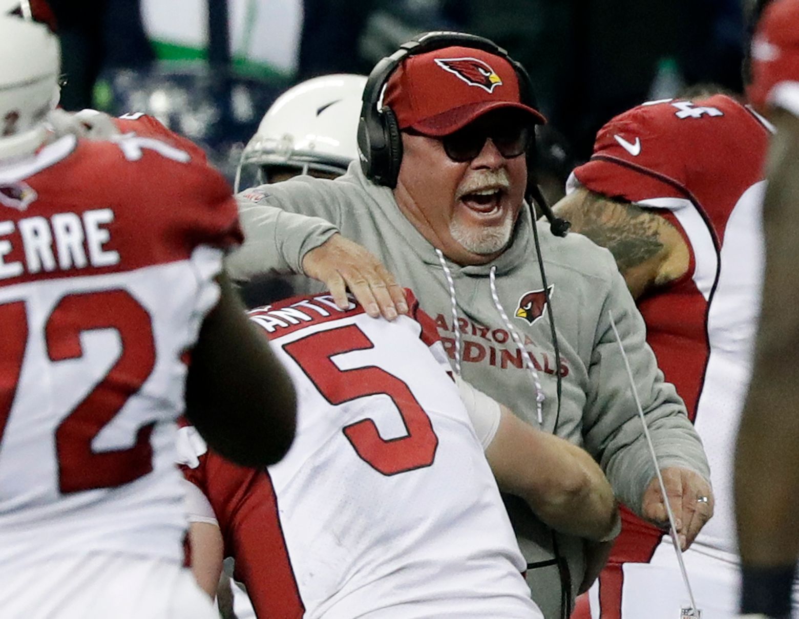 Arizona Cardinals coach Bruce Arians says Darnell Dockett signing