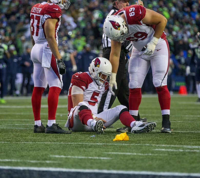 Cardinals' offense non-existent in Seattle, photographer shoved by NFL  star: top sports stories