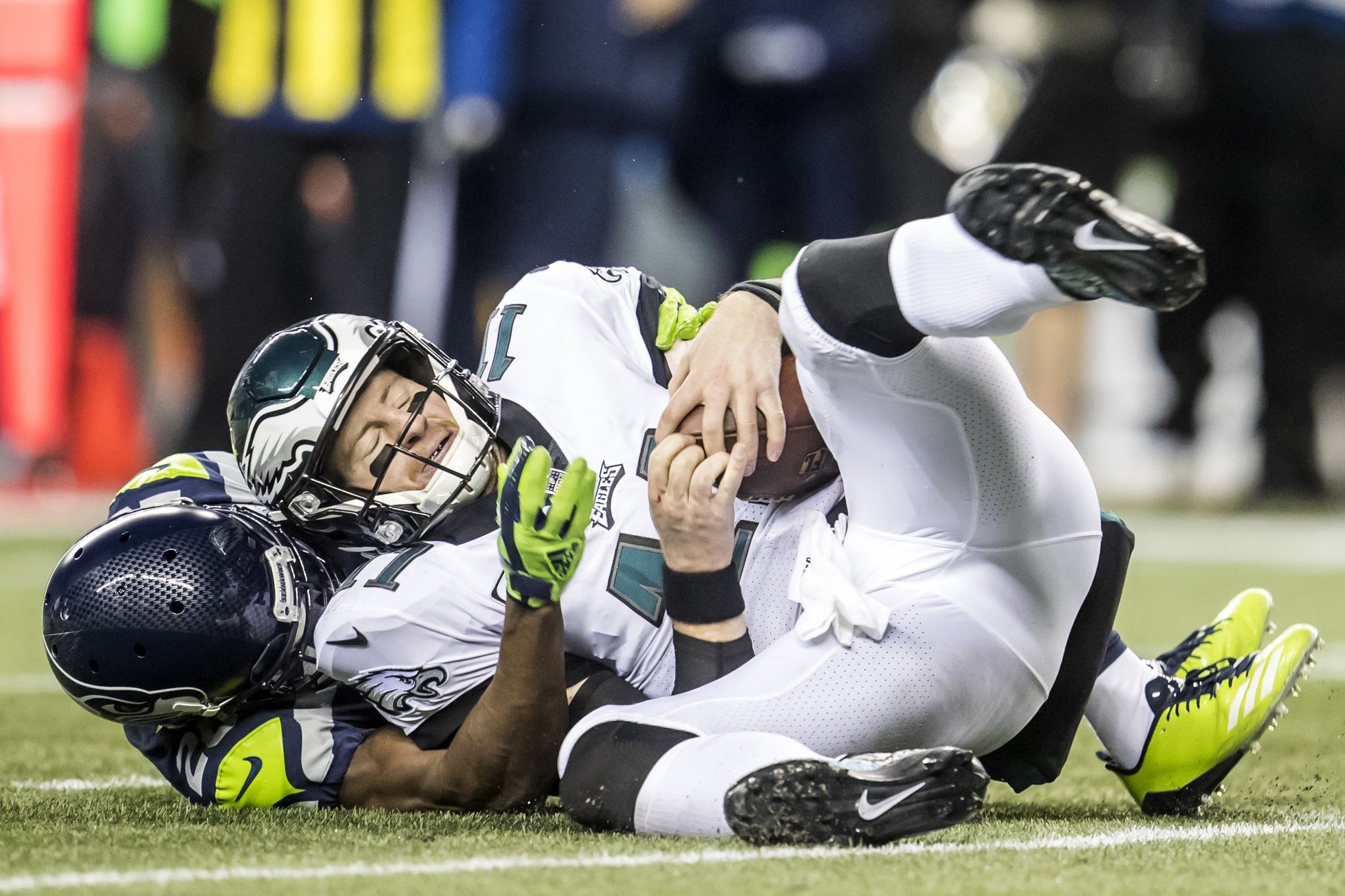 Photo: Philadelphia Eagles Sheldon Brown reacts while running a