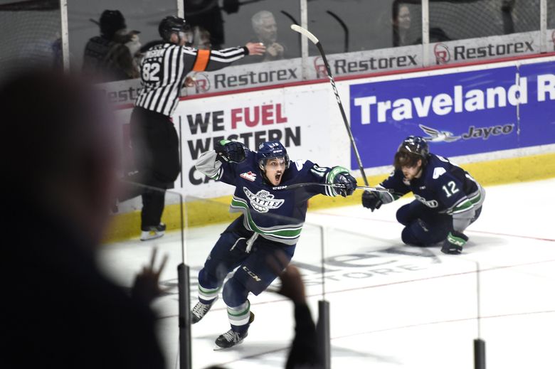 Former Seattle Thunderbird Barzal shines in NHL All-Star Game