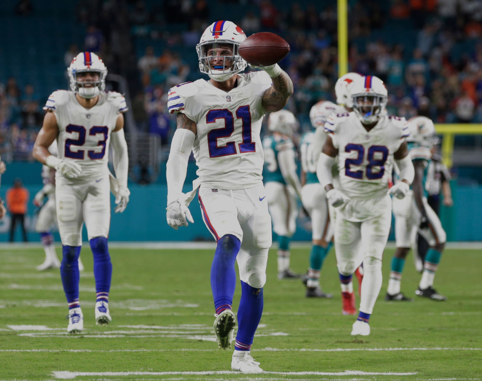 Four Bills players return to practice Thursday; Poyer remains out