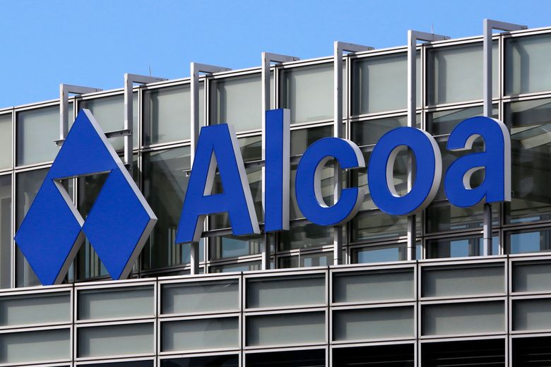 Alcoa reports deeper 4Q loss as restructuring continues