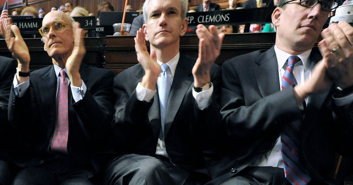 Nominee would be first openly gay state chief justice | The Seattle Times