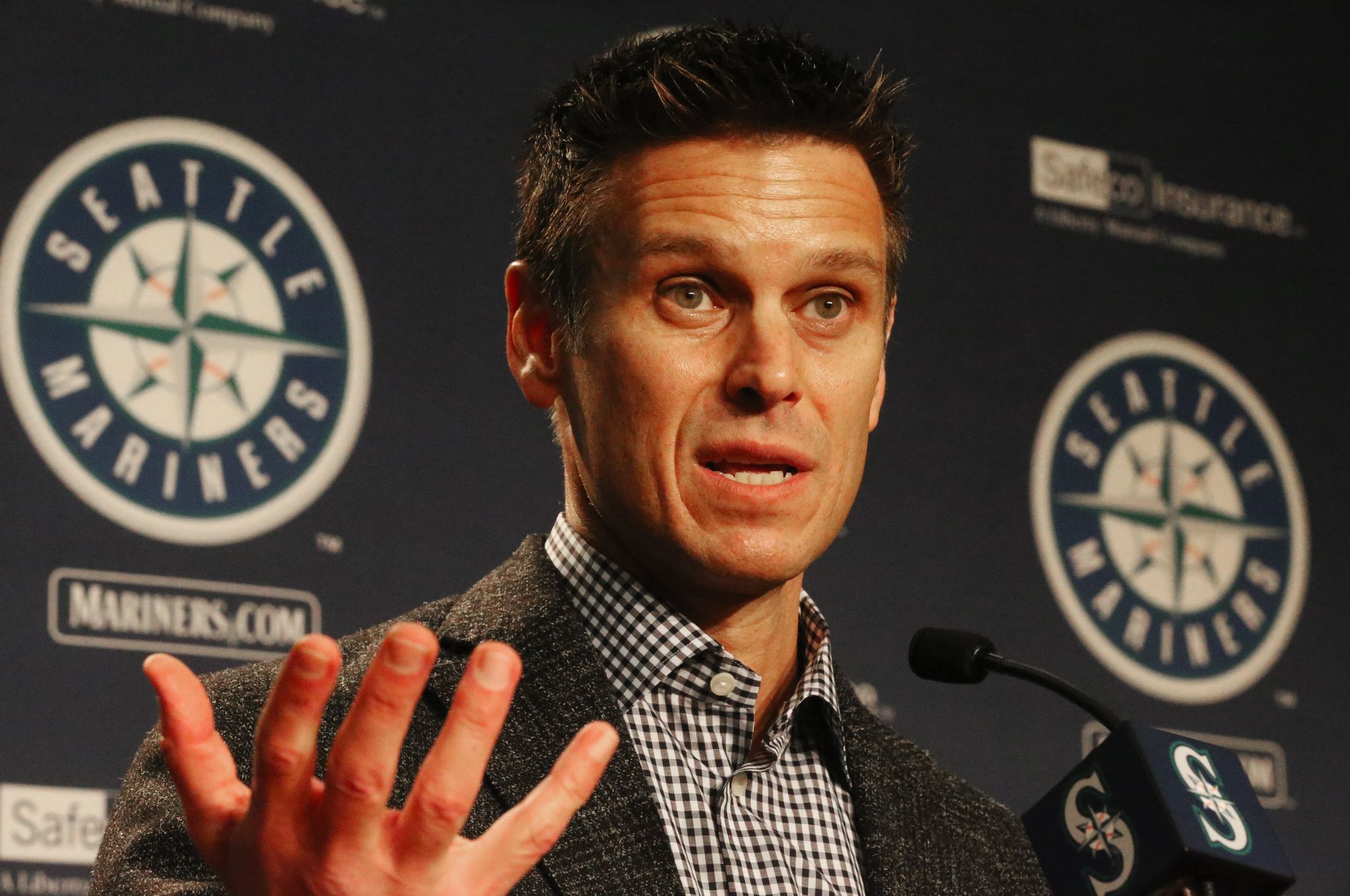 Jerry Dipoto's faith is working so far, but can the Mariners stay