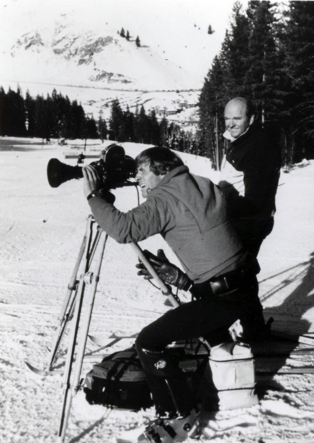 Warren Miller directs cameraman Gary Nate in Sun Valley, Idaho, in 1985. Mr. Miller died Wednesday at age 93. (Warren Miller Enterprises, 1985)