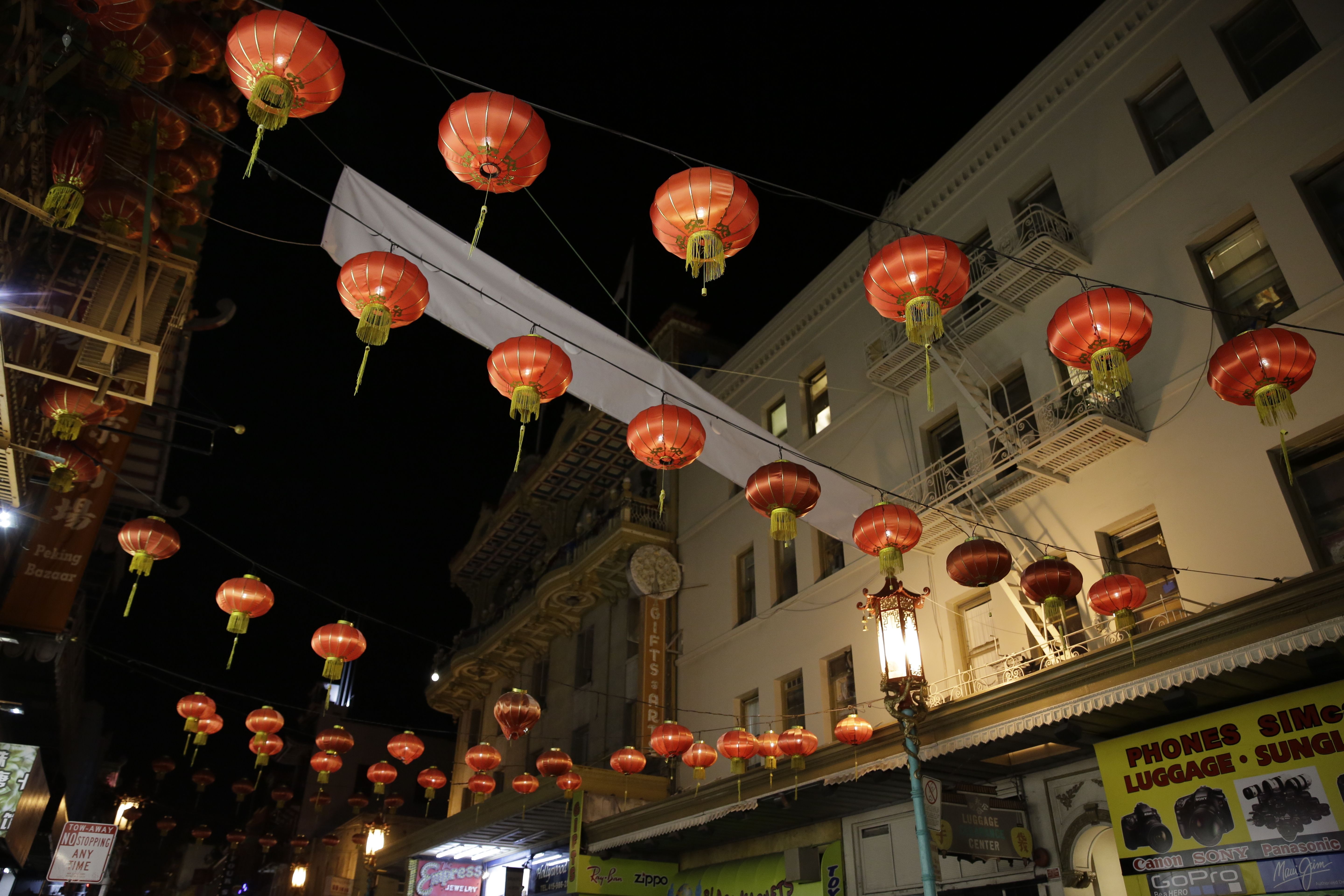 San Francisco's Chinatown: Night scenes from Grant Avenue | The