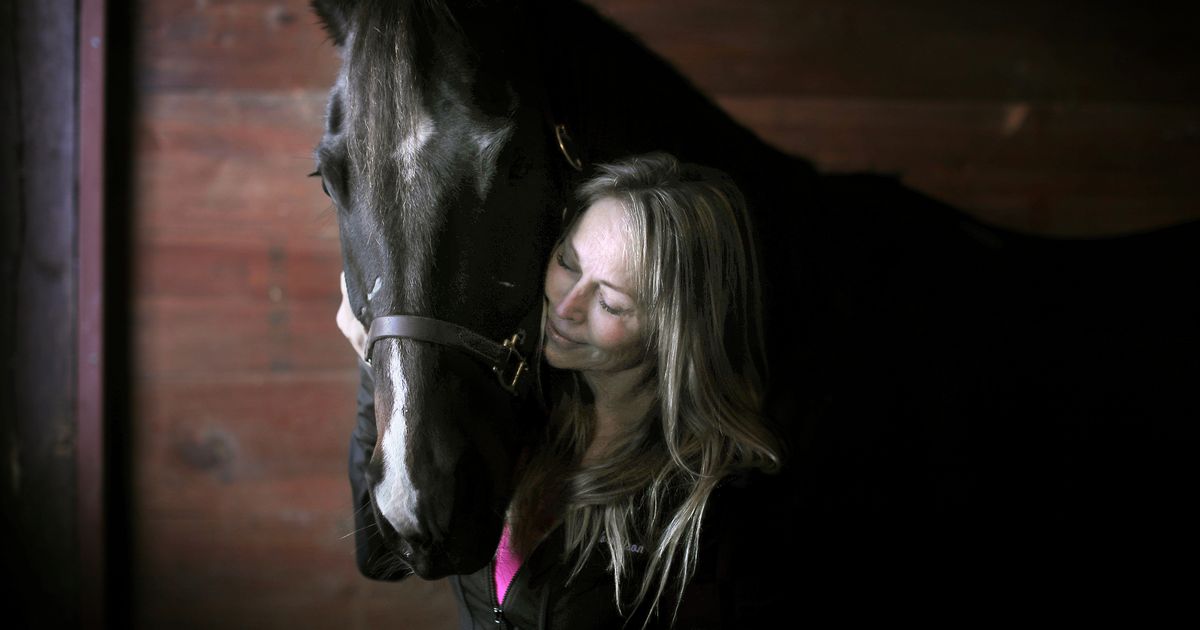 Wisconsin woman achieves barrel-racing dream | The Seattle Times