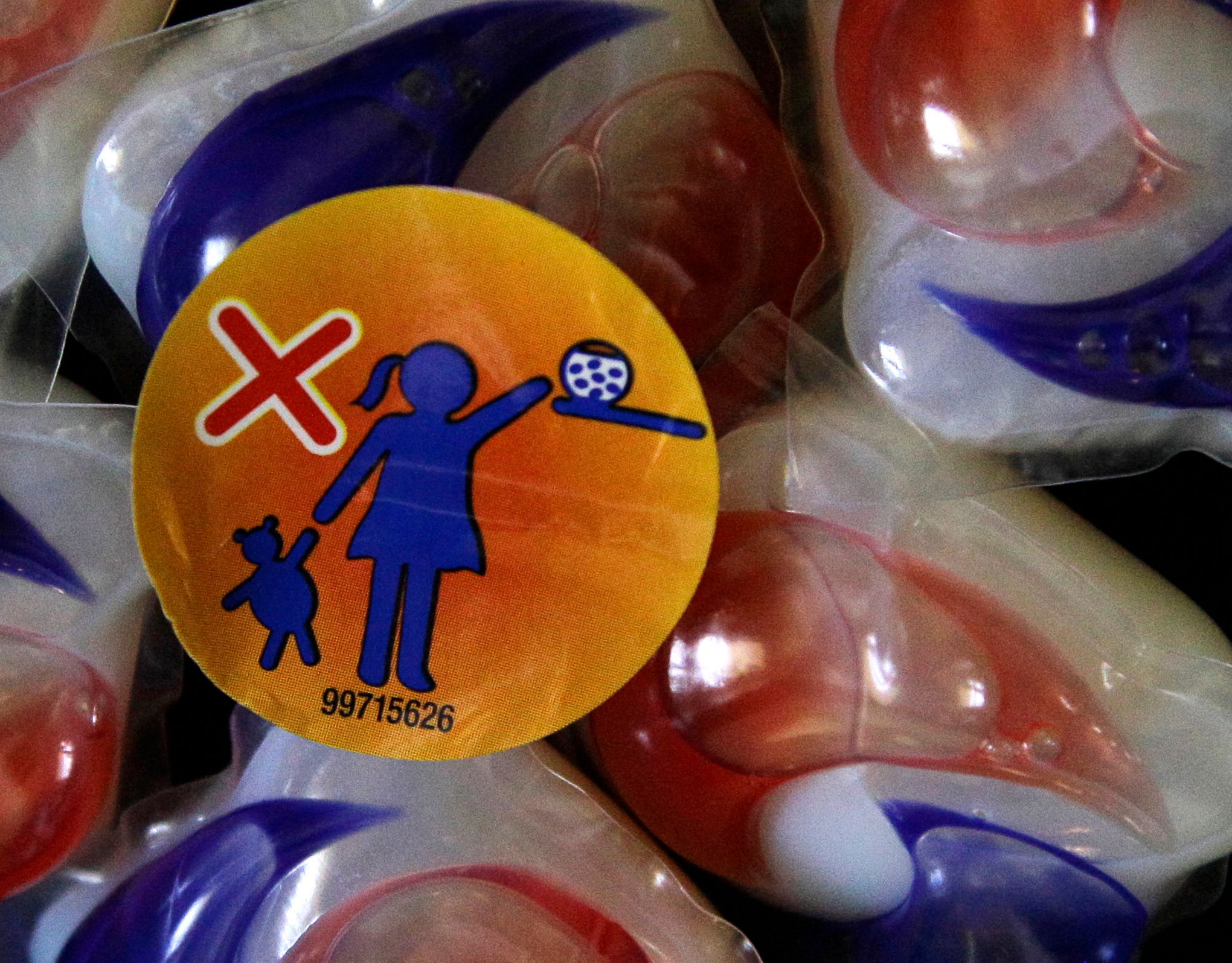 CEO says company working to stop 'Tide pod challenge' | The Seattle Times, image size:2040x1596
