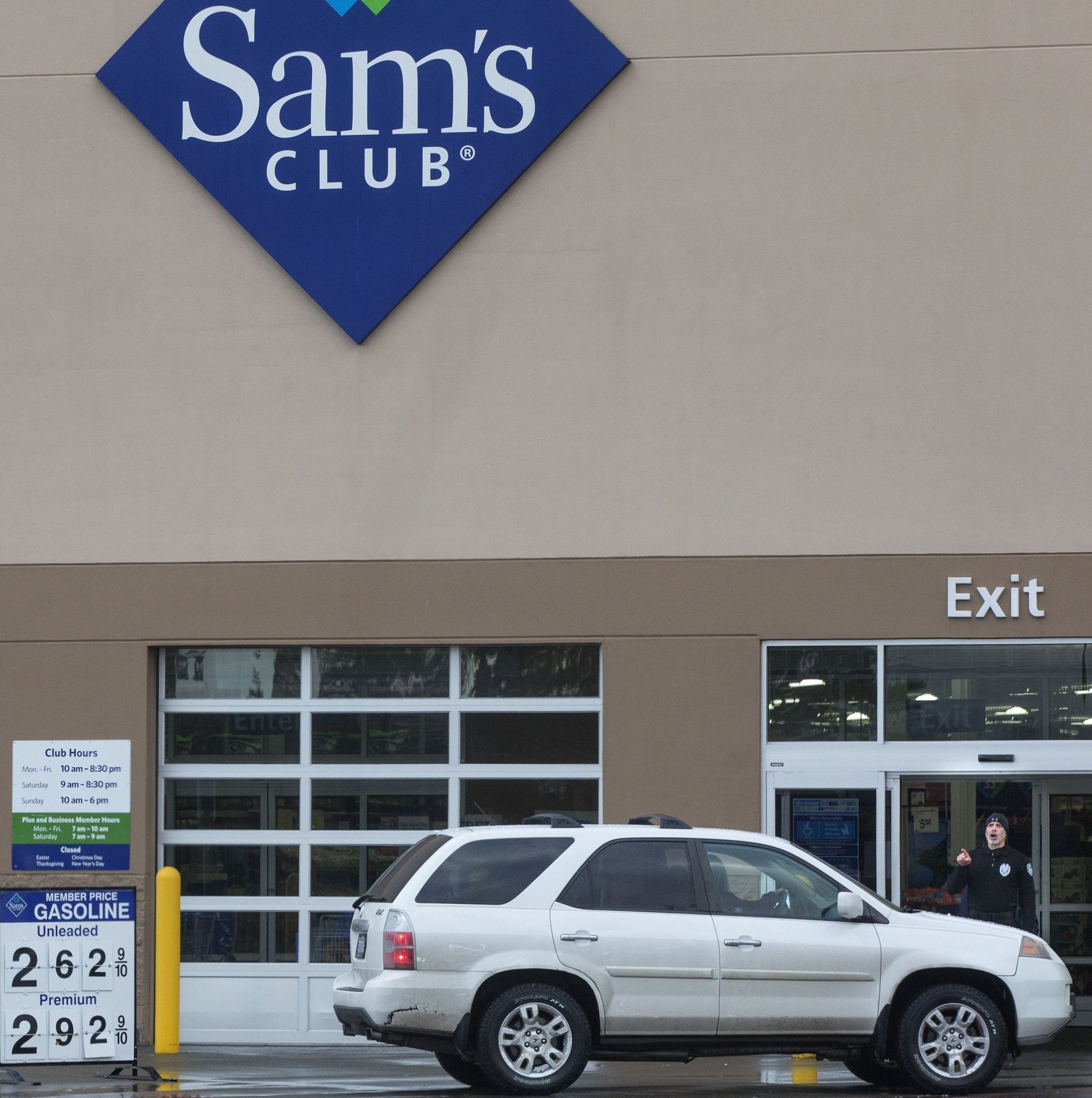 Sam's Club closing 3 stores around Seattle, costing nearly 500 jobs