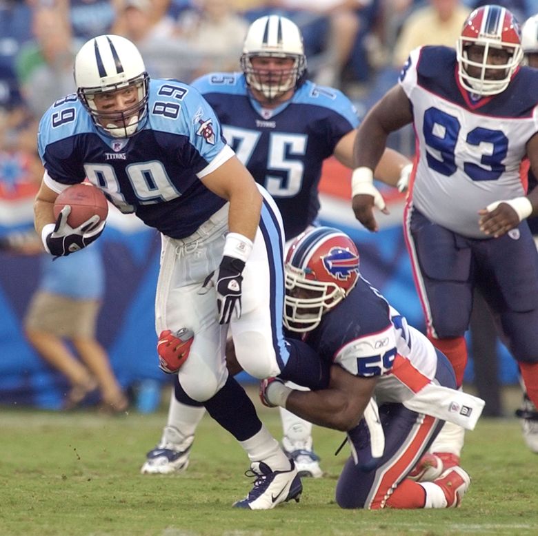 Photos: Tennessee Titans host the Buffalo Bills in Tuesday night game