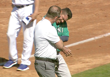 Mariners ace Felix Hernandez still hurting a day after getting hit on his  right forearm by a line drive