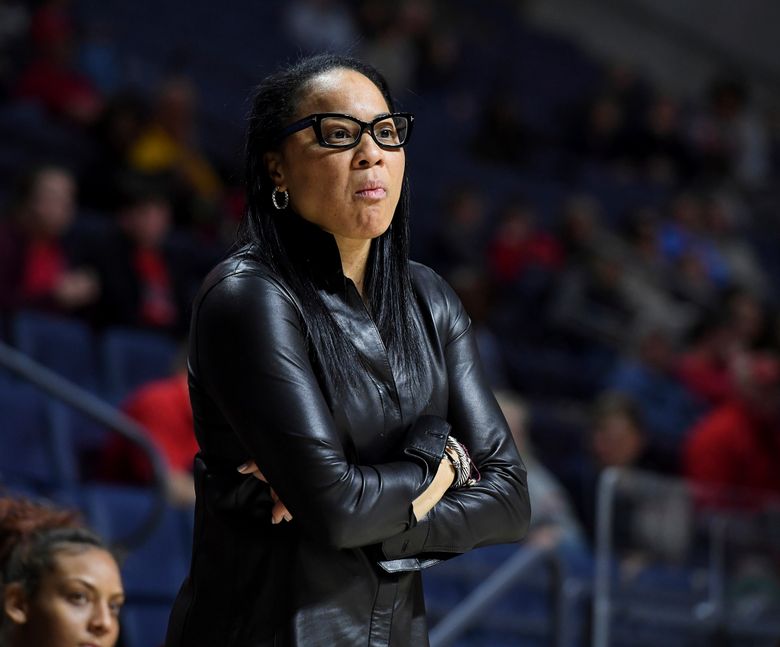 South Carolina head coach Dawn Staley, second from right, with