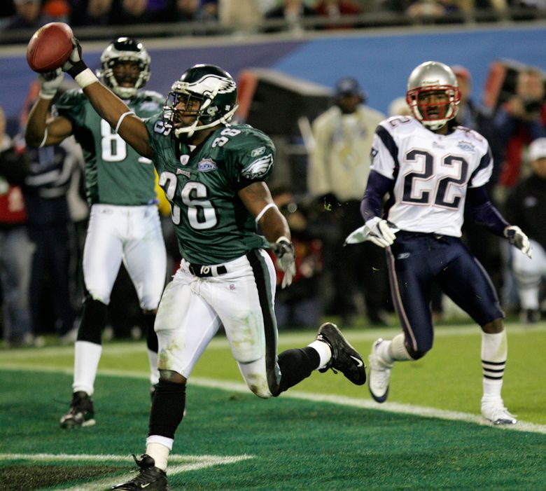 Eagles - Patriots is the Super Bowl Rematch of the Game Donovan McNabb May  Have Vomited in