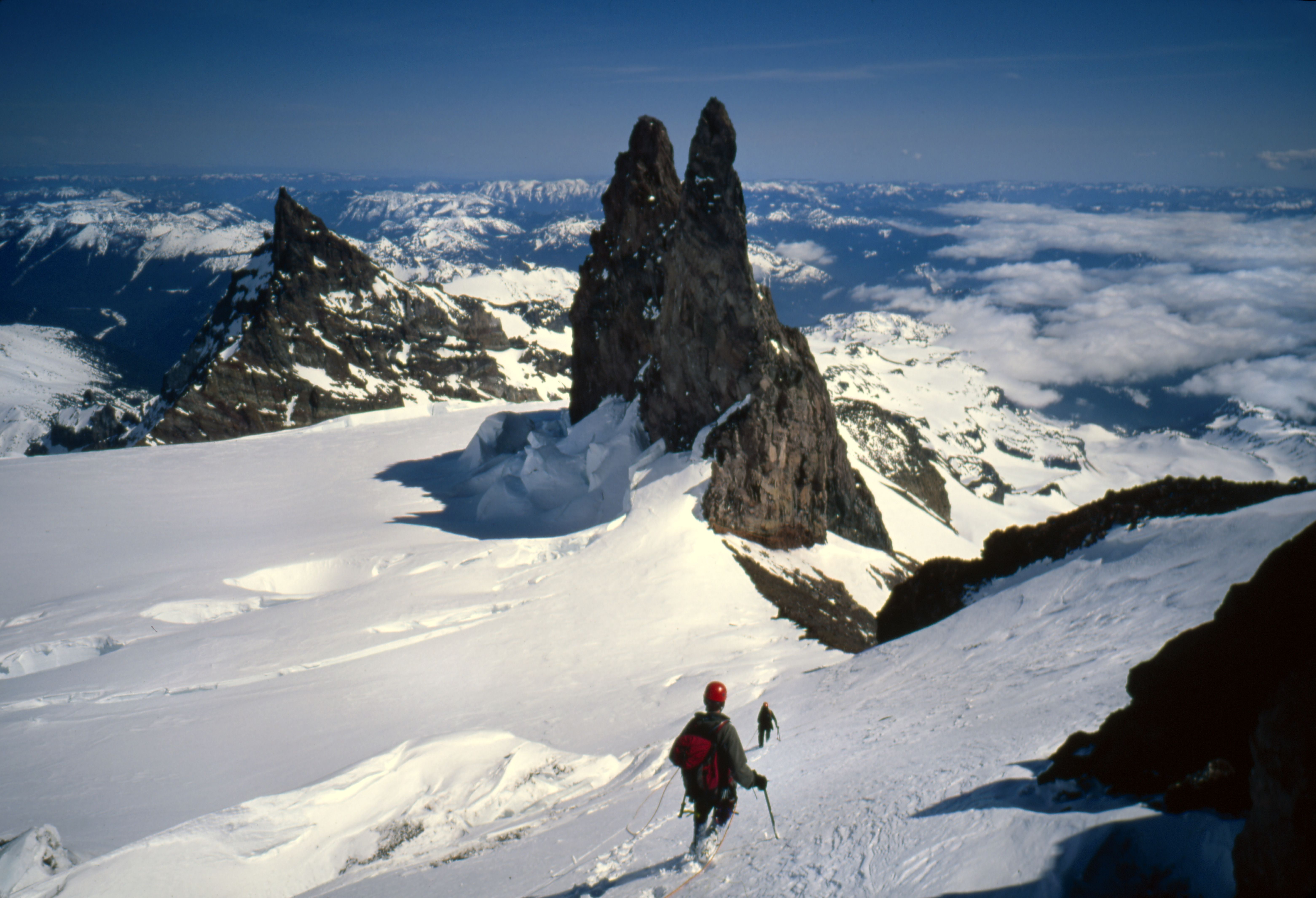 mt rainier guided hikes