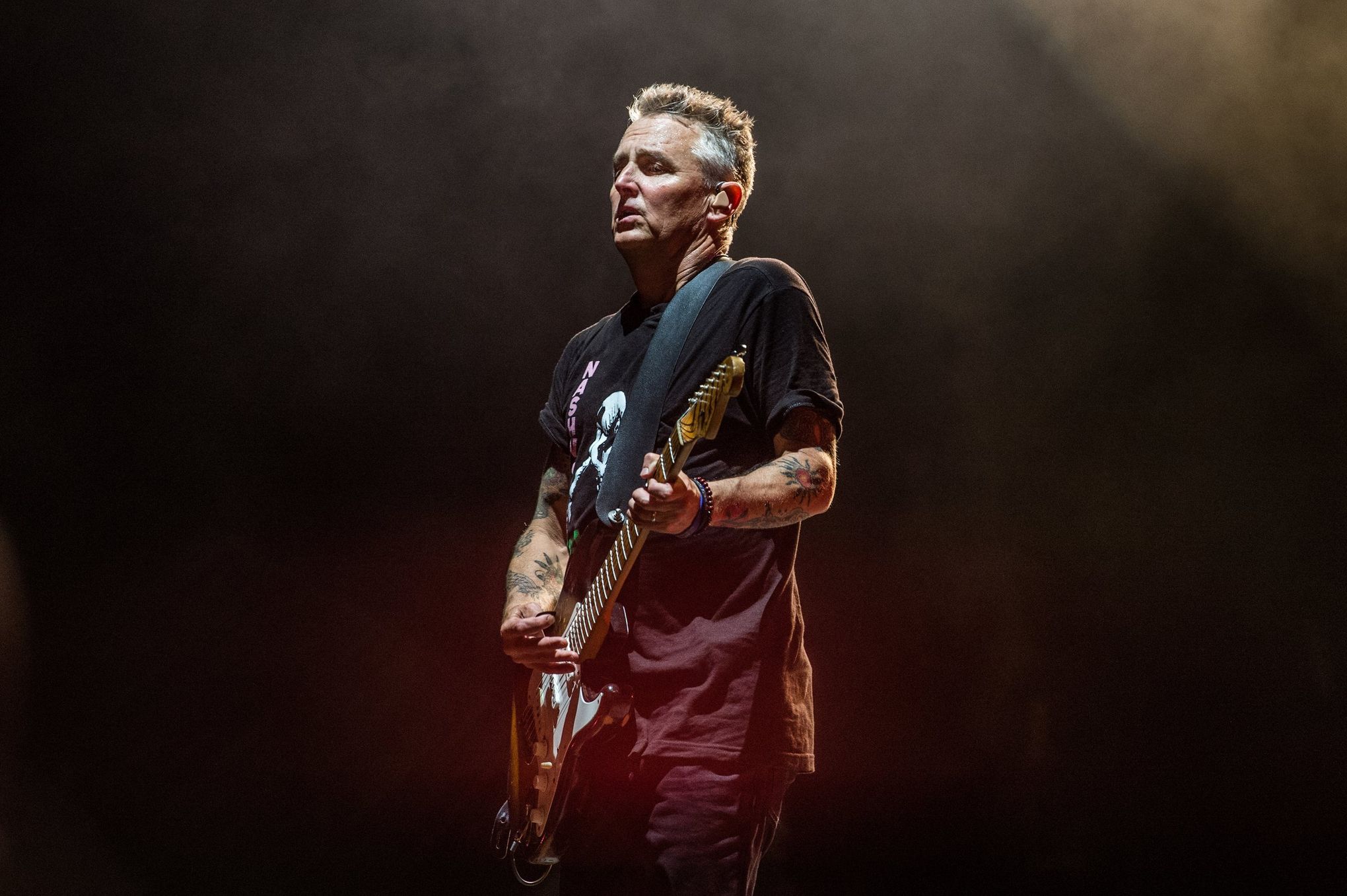 Pearl Jam - Mike McCready will be performing the National Anthem at the  Seattle Mariners game on August 21 for CCFA Night. A portion of the tickets  sold will benefit the CCFA 